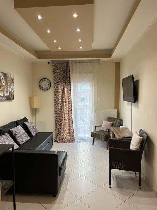 Ifestionos 2-Bedroom Apartment Tesalonika Bagian luar foto