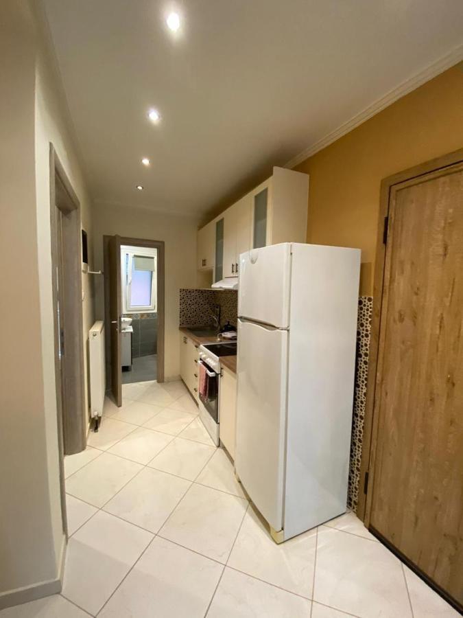 Ifestionos 2-Bedroom Apartment Tesalonika Bagian luar foto