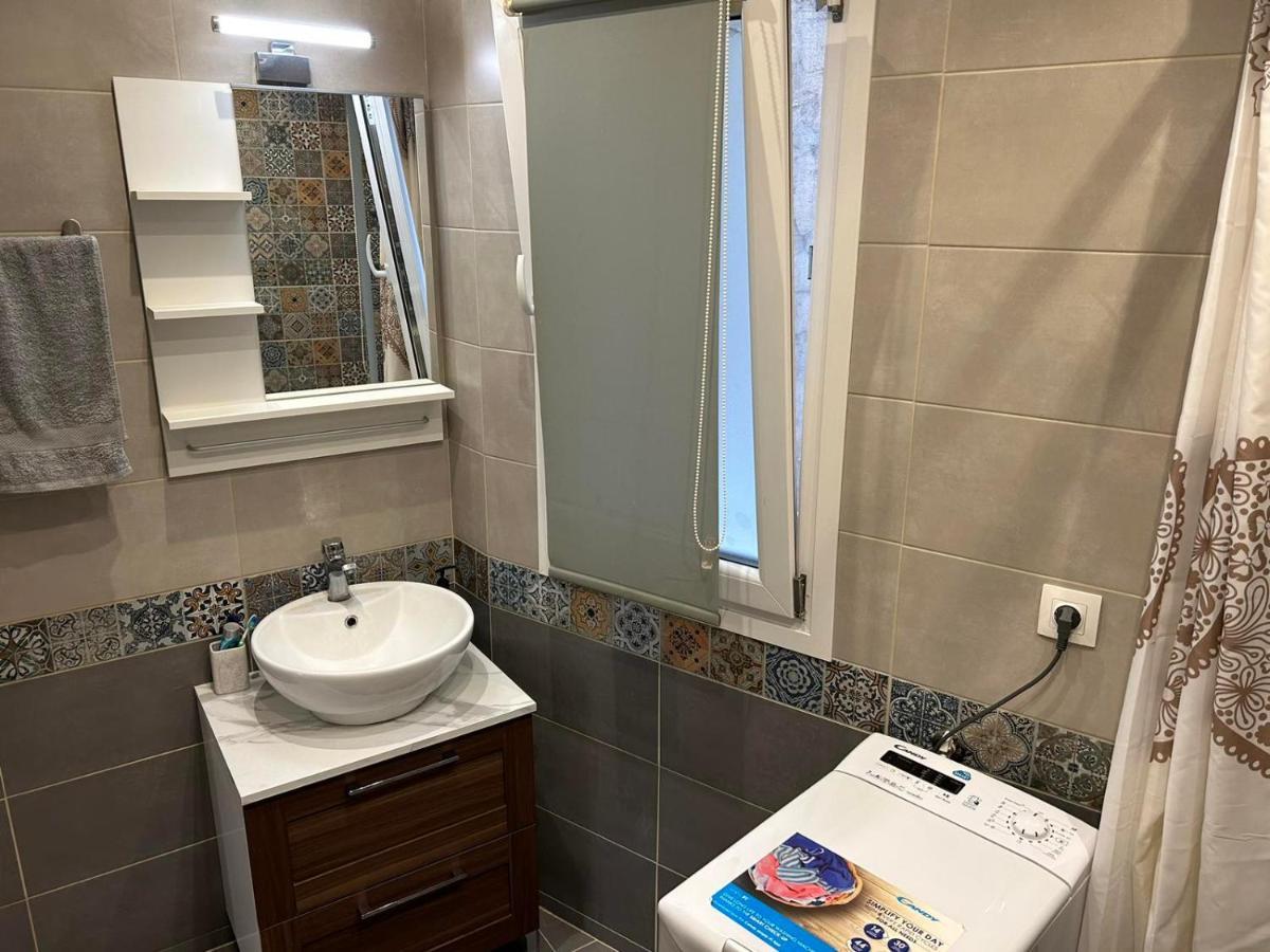 Ifestionos 2-Bedroom Apartment Tesalonika Bagian luar foto